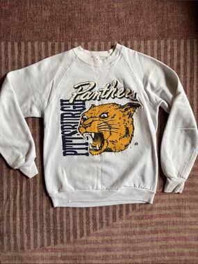 Vintage Panthers Graphic Crewneck Sweatshirt - White